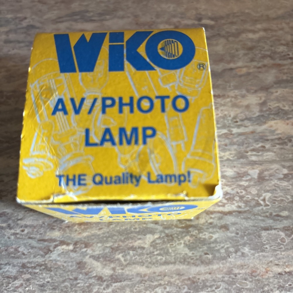 WiKO AV Photo Lamp ELH 120V-300W Picture Camera The Quality Lamp WKO Japan